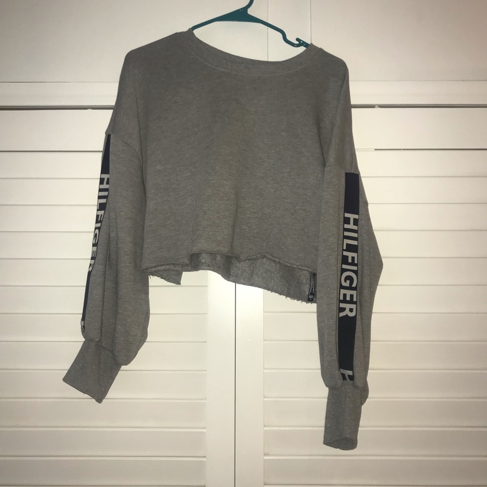 Tommy Hilfiger cropped crew neck